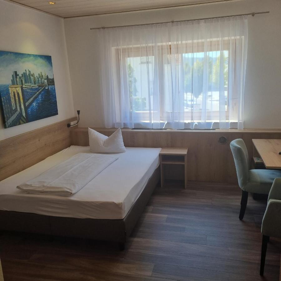 Hotel Garni Krone Geislingen an der Steige Luaran gambar