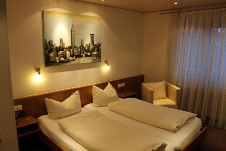Hotel Garni Krone Geislingen an der Steige Luaran gambar